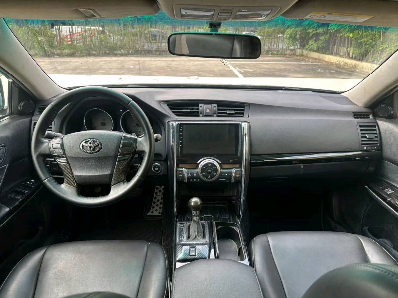 河源12年丰田锐志3