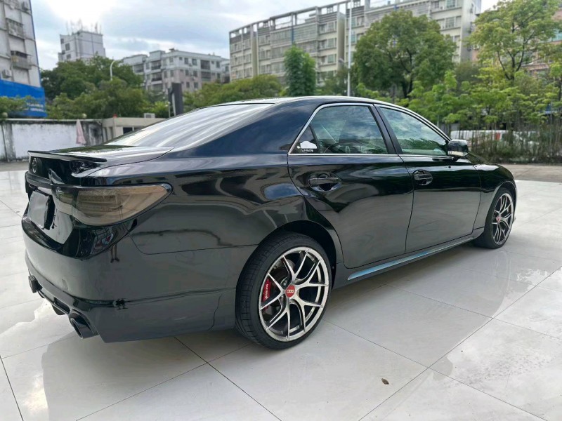 河源12年丰田锐志7