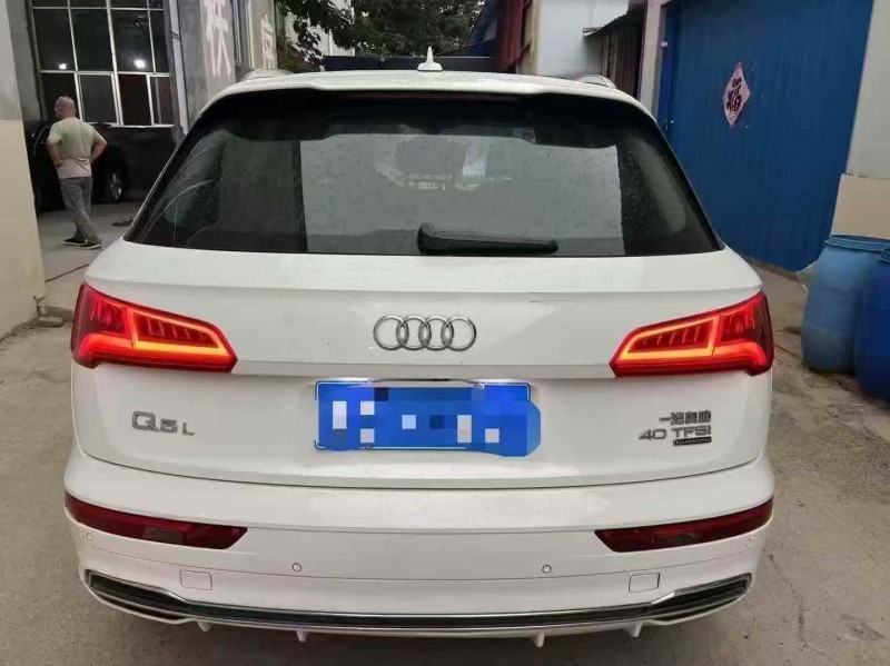 东营19年奥迪Q59