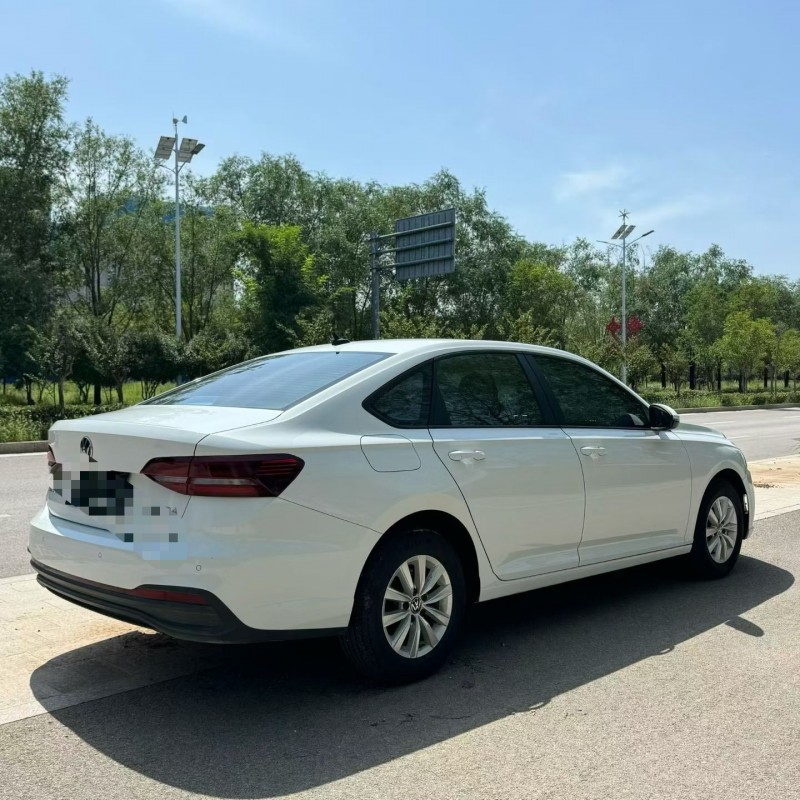 枣庄22年大众朗逸9