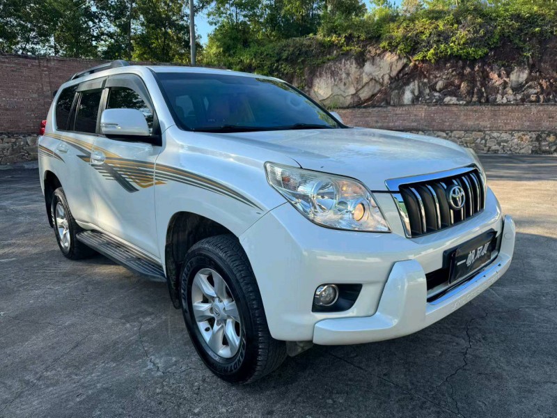 河源11年丰田普拉多3