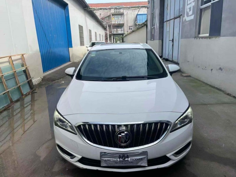 烟台16年别克威朗1