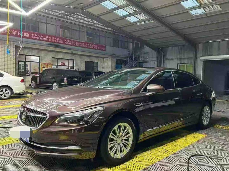 保定18年别克君越3