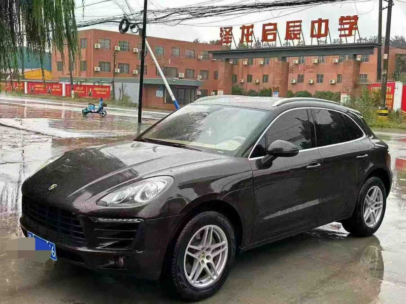 保定16年保时捷Macan3