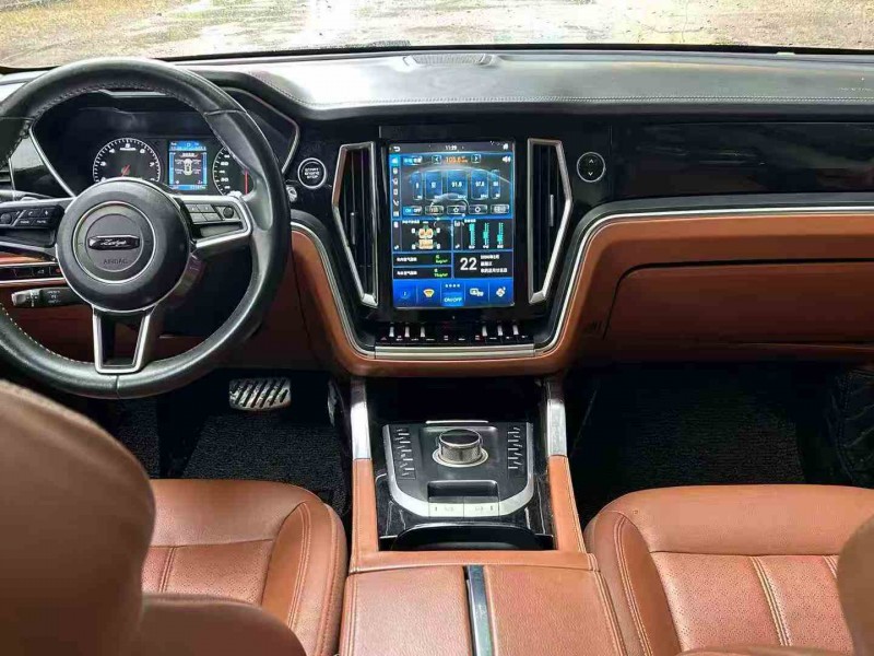 保定17年众泰T7008