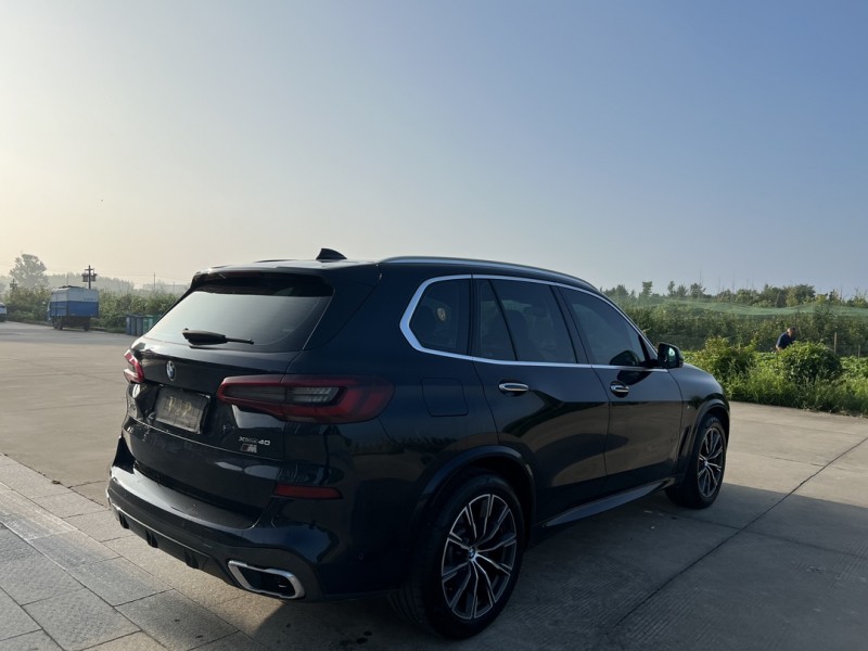 盐城19年宝马X58