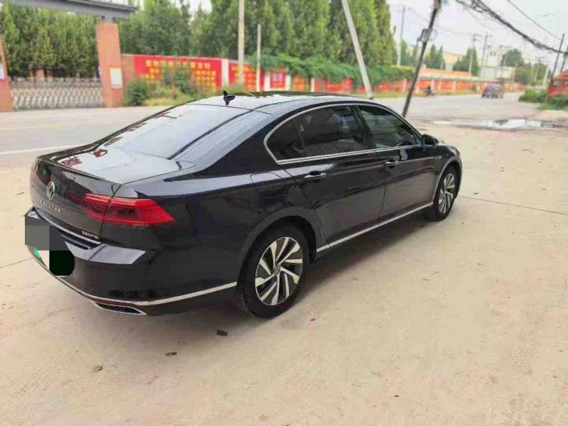 保定24年大众迈腾4