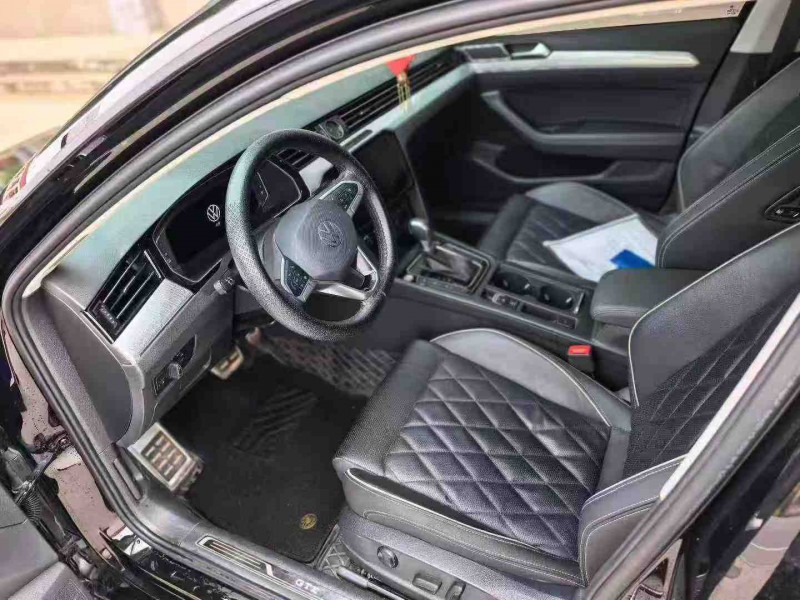 保定24年大众迈腾8