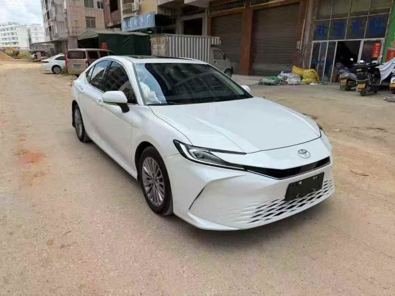 广州24年丰田凯美瑞3