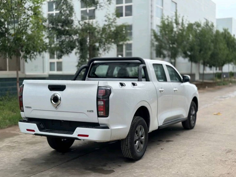 新乡25年长城汽车炮 皮卡7