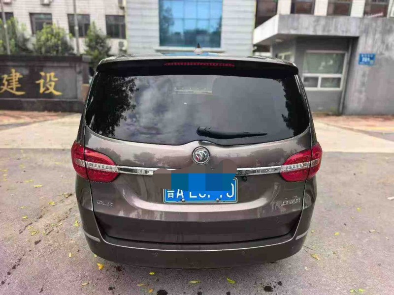 保定15年别克GL86