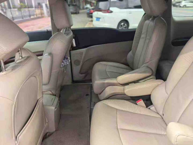 保定15年别克GL87