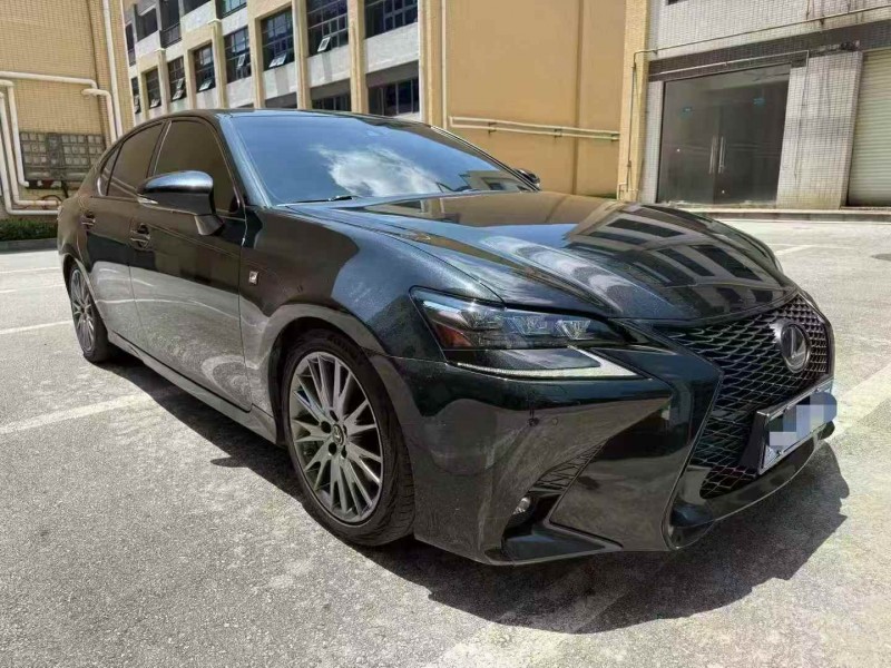 广州18年雷克萨斯GS2