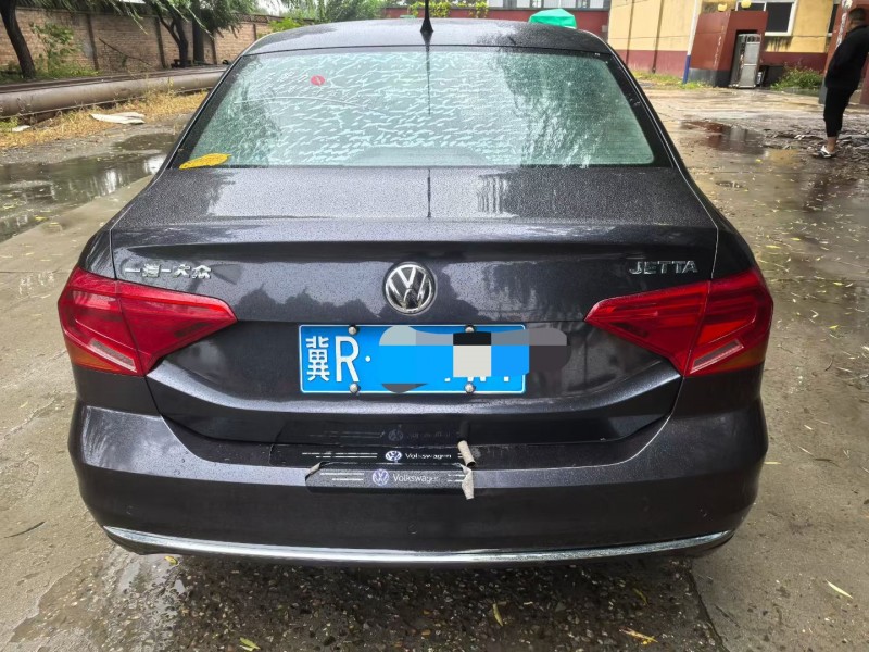 保定17年大众捷达2