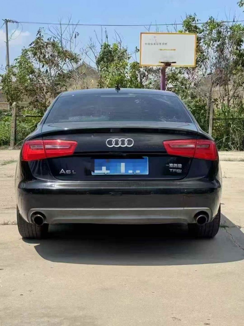济宁14年奥迪A6L9