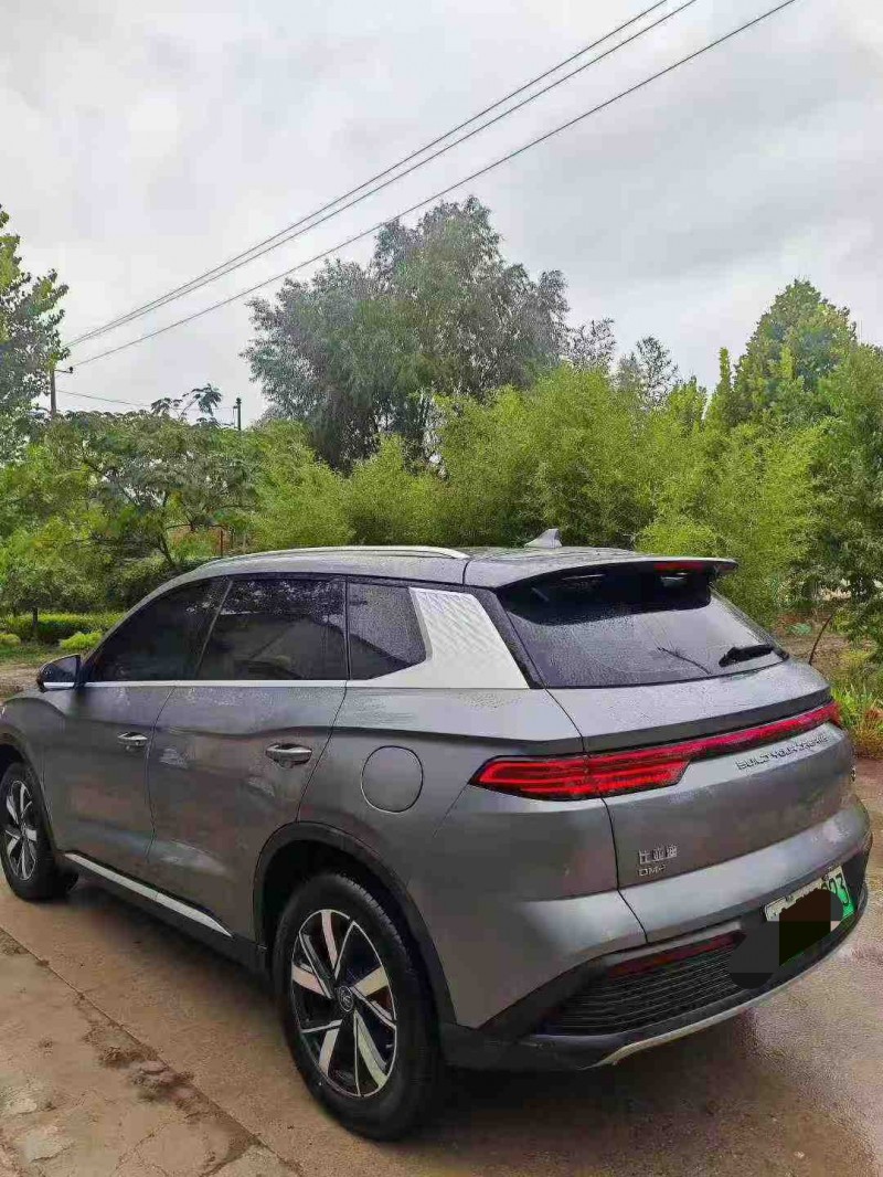 保定24年比亚迪宋5