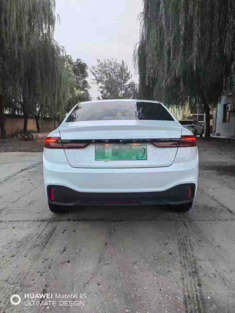 保定24年吉利几何6