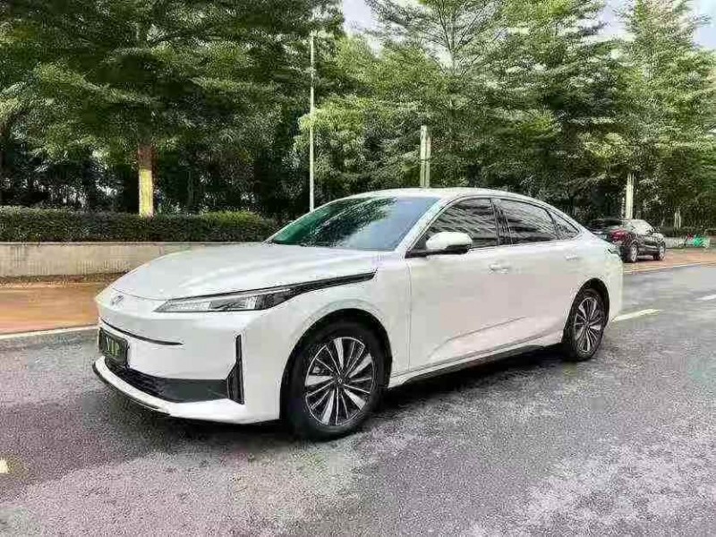 广州25年长安汽车启源4