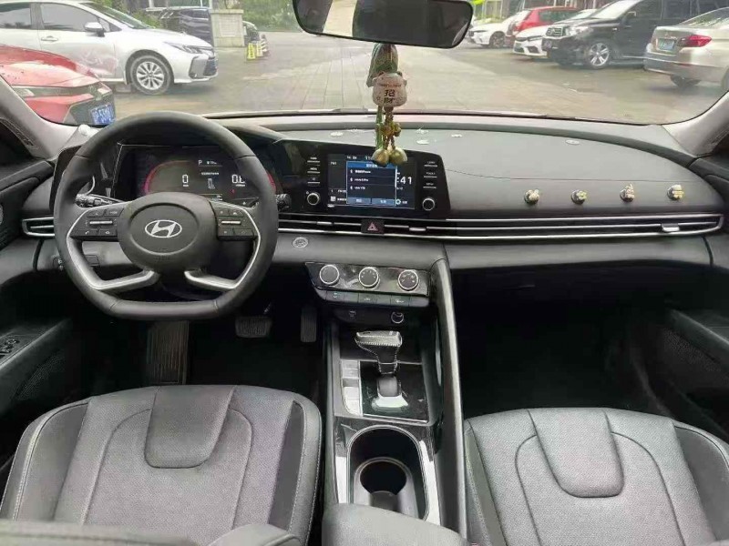 广州24年现代伊兰特5