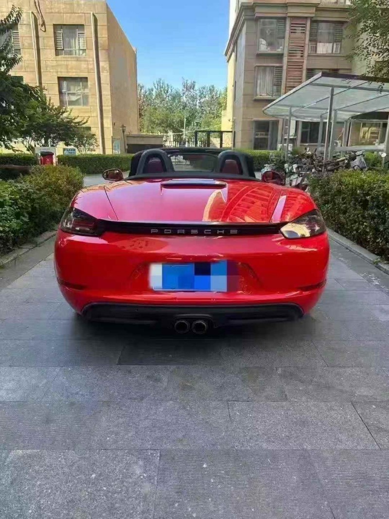 唐山17年保时捷7188