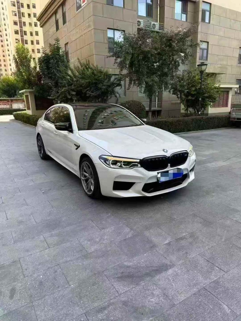 邢台19年宝马5系9