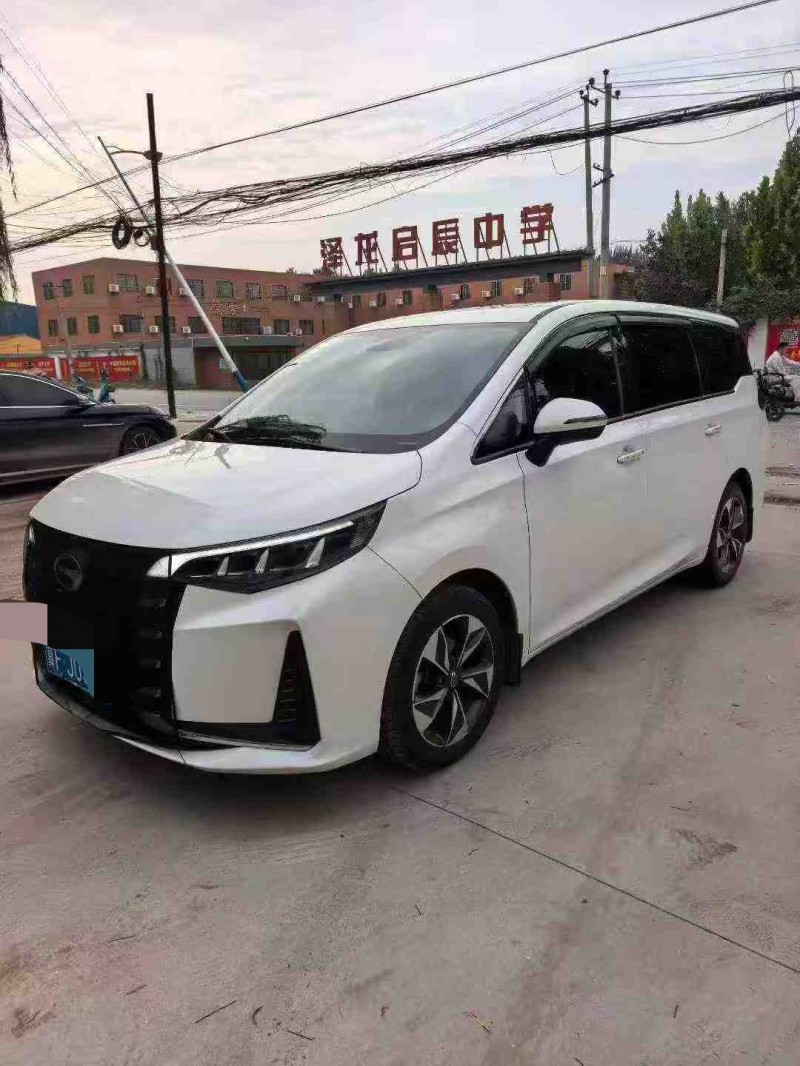 保定21年传祺M62