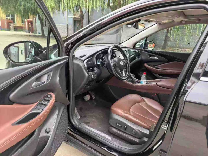 保定19年别克昂科威8