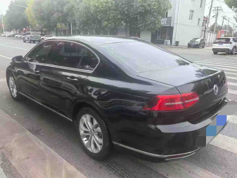 保定18年大众迈腾4