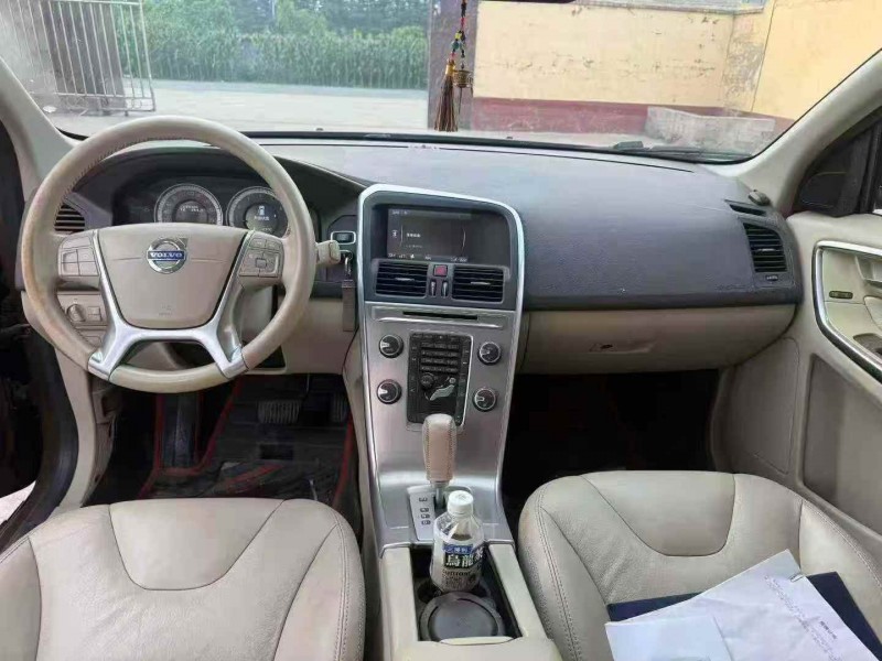 枣庄12年沃尔沃XC604