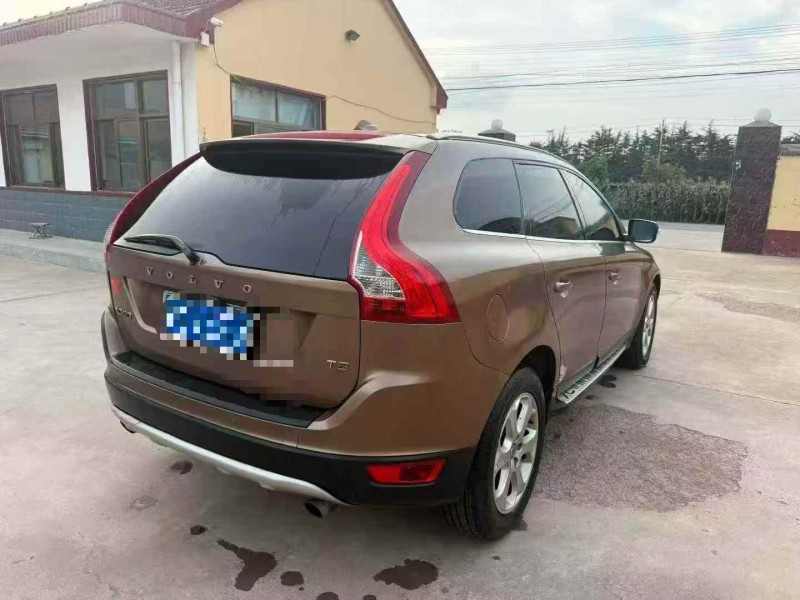 枣庄12年沃尔沃XC609