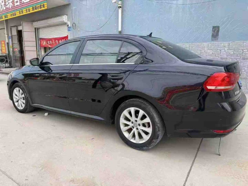 保定17年大众朗逸4