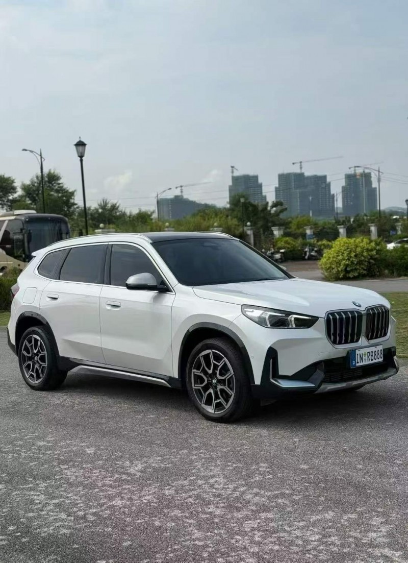 广州24年宝马X12