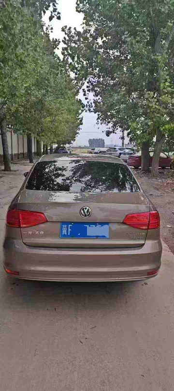 保定16年大众速腾3