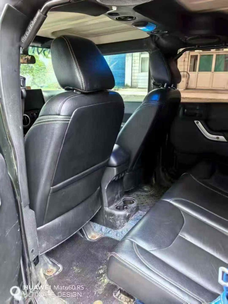 秦皇岛11年Jeep牧马人9