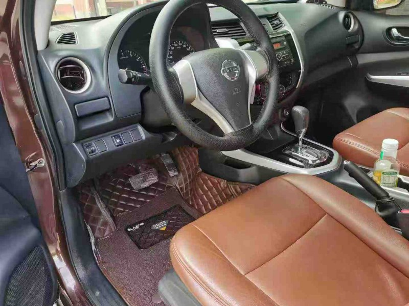 保定19年日产纳瓦拉8