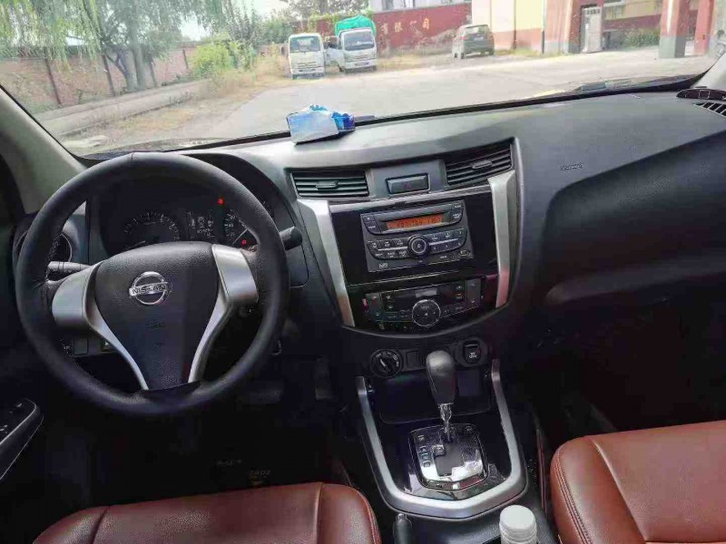 保定19年日产纳瓦拉9