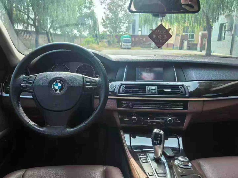 保定14年宝马5系4