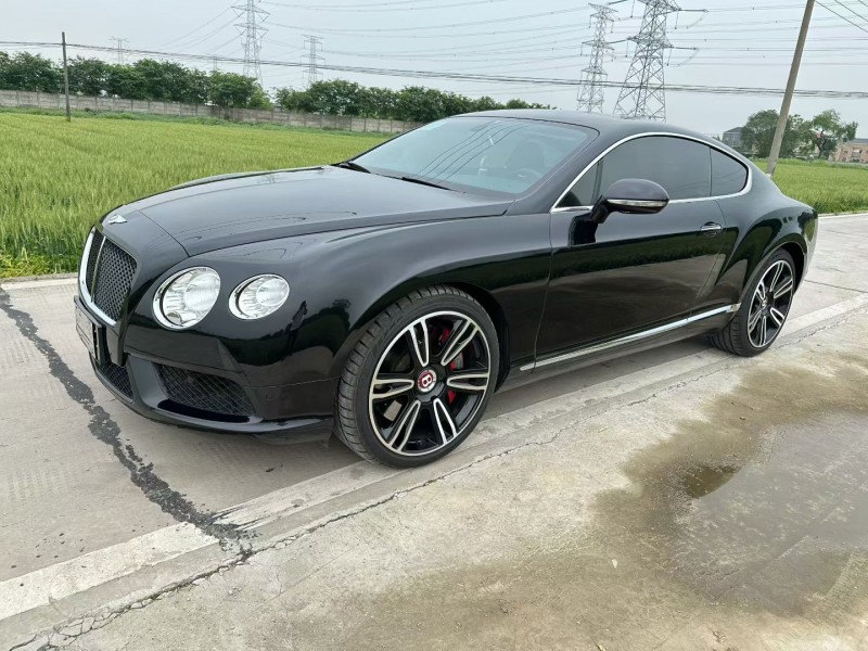 杭州13年宾利欧陆3