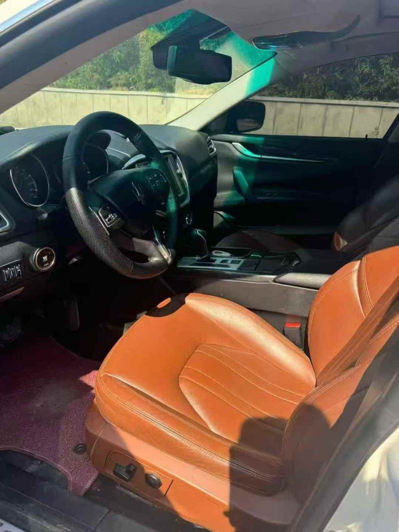 东营15年玛莎拉蒂Ghibli6