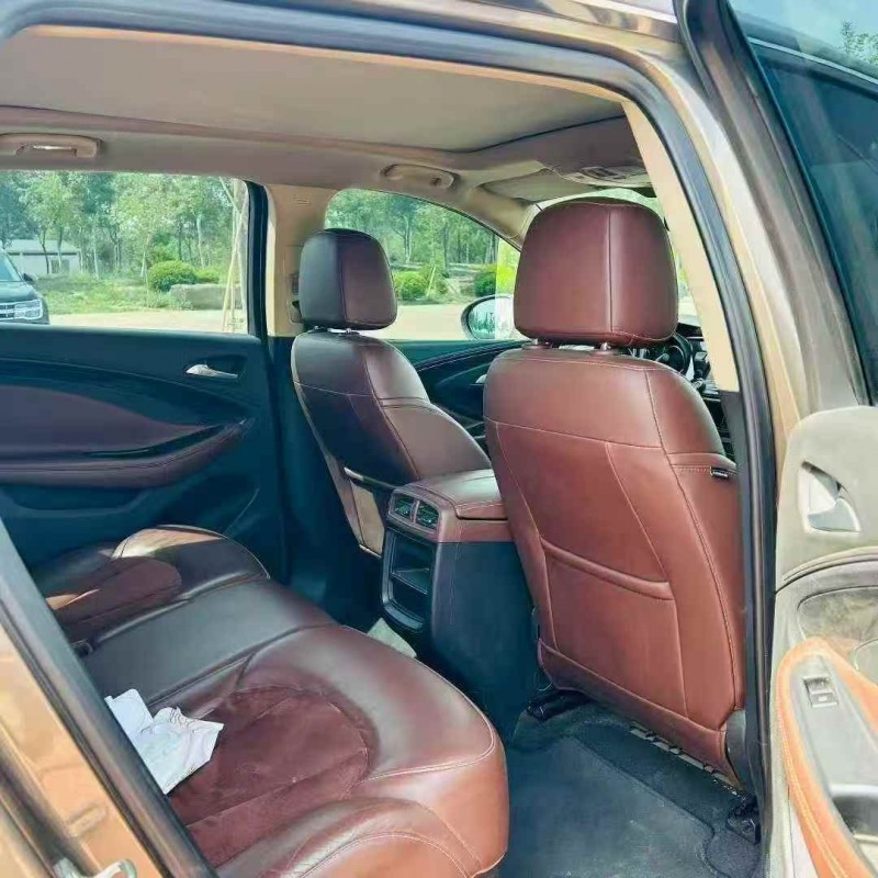 枣庄16年别克昂科威8