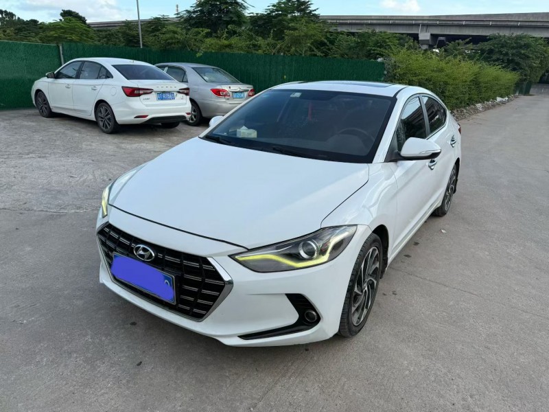 中山19年现代领动7