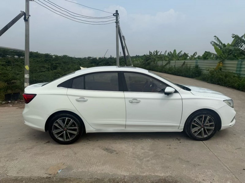 中山19年荣威i53