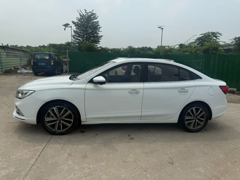 中山19年荣威i54