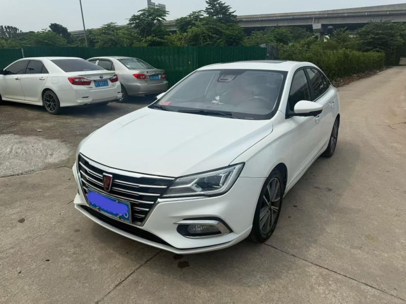 中山19年荣威i55