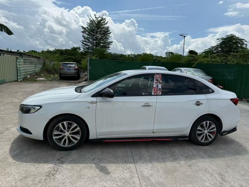 中山20年别克英朗5