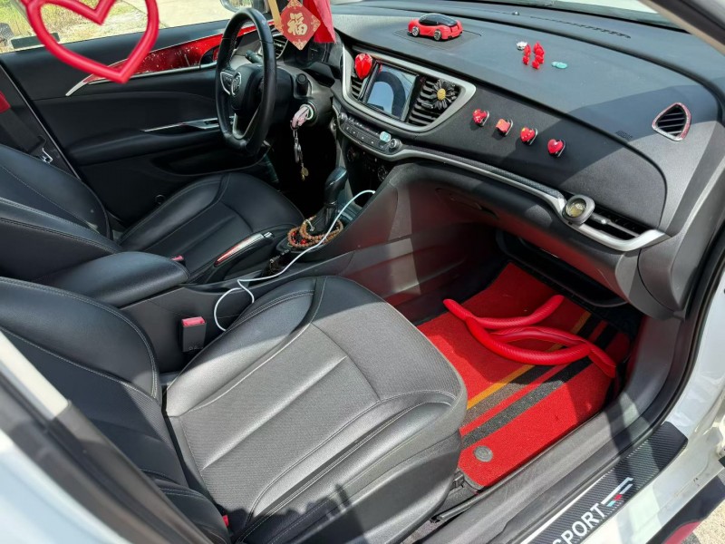 中山20年别克英朗9