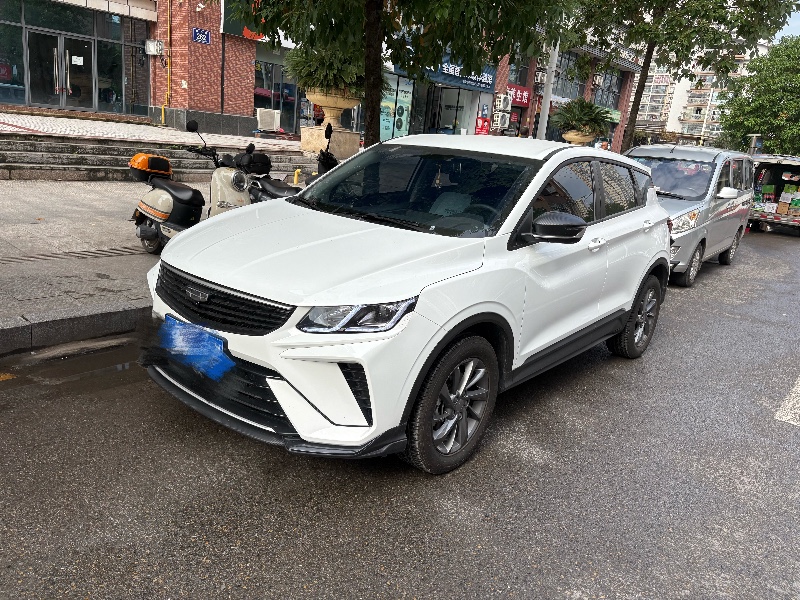 达州25年吉利缤越3