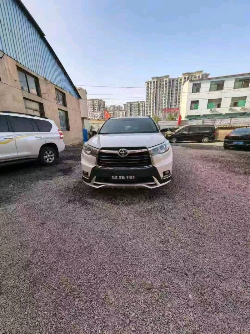 焦作18年丰田汉兰达1