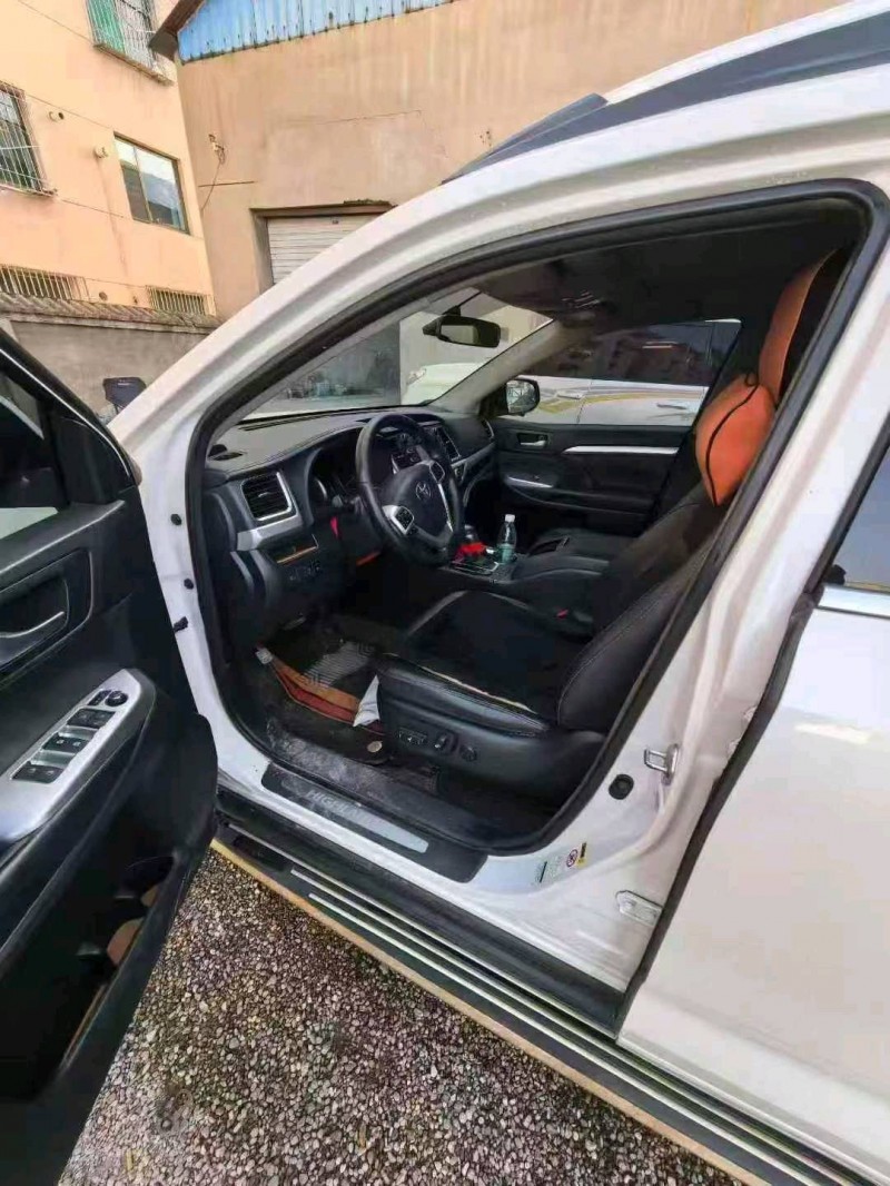 焦作18年丰田汉兰达4