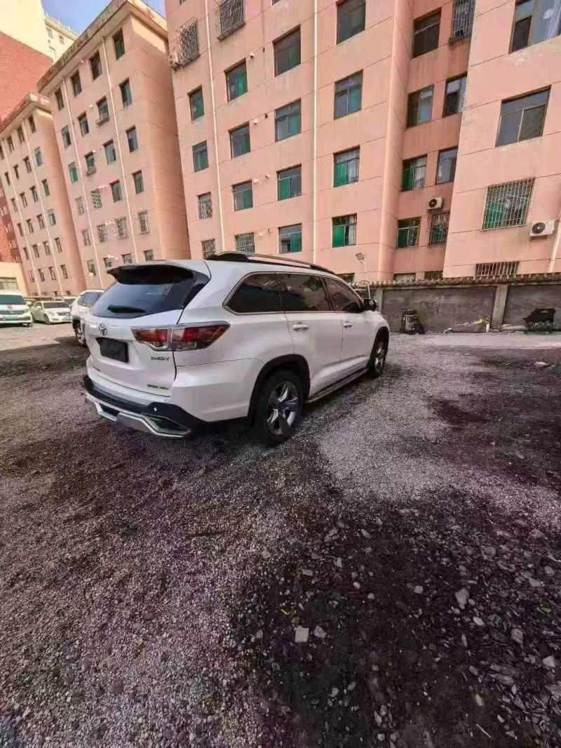 焦作18年丰田汉兰达5